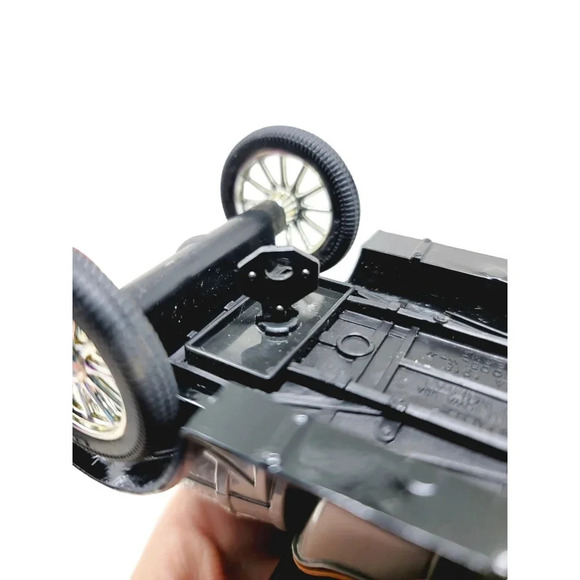 Vintage ERTL Agway 1918 Ford Runabout Barrel Bank in Original Box - Picture 8 of 14